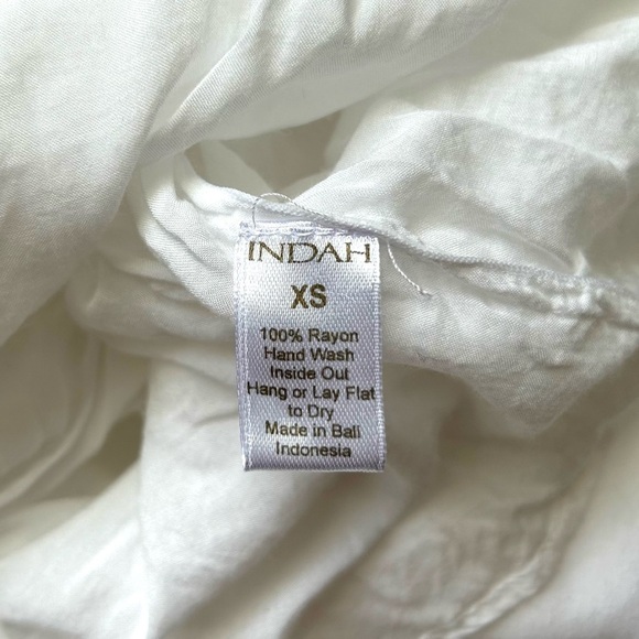 Indah Nalah SimpleFlow Maxi Slip Dress White Pockets - Picture 10 of 13